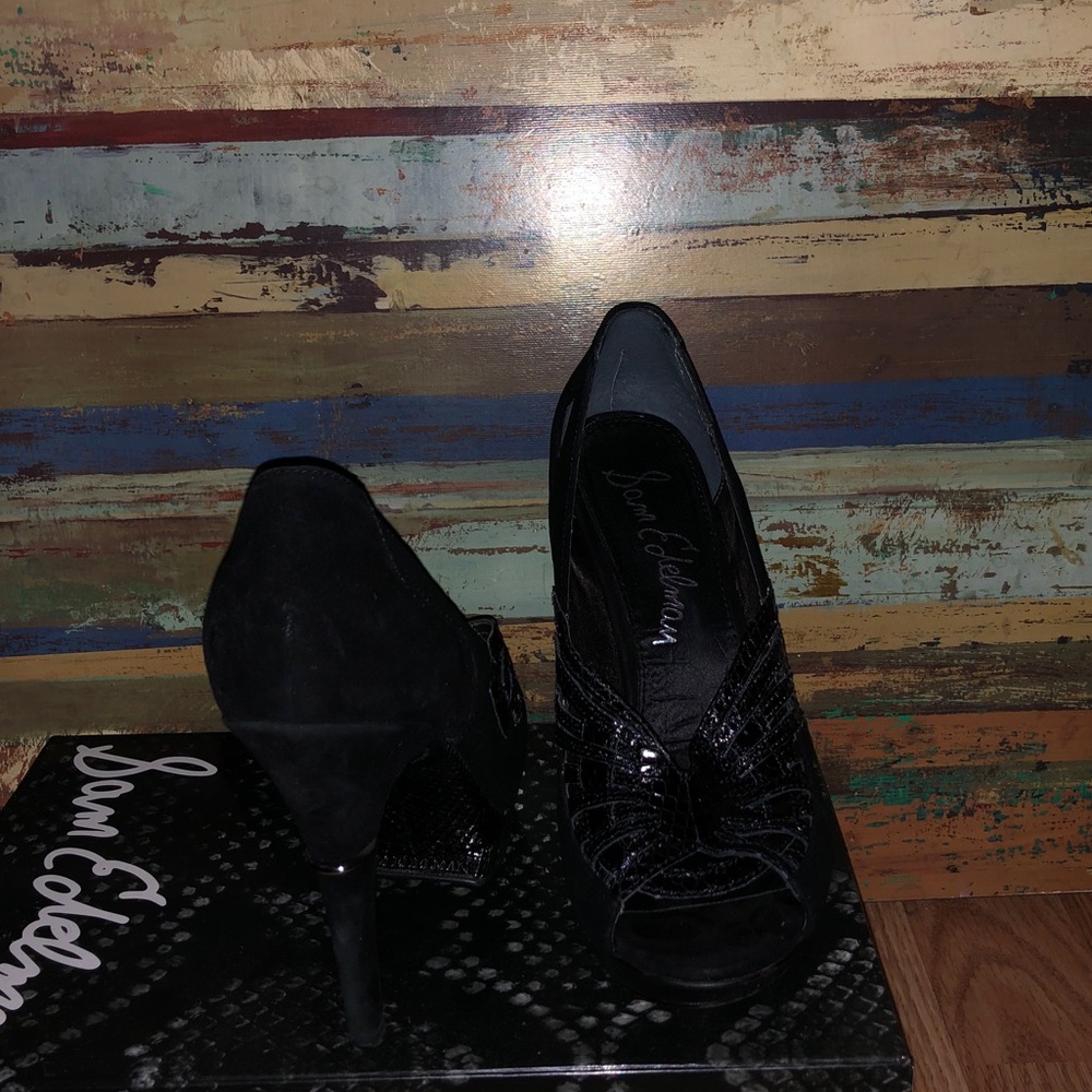 Black heels